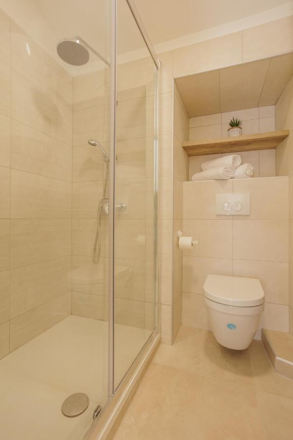 Apartments Piritus スプリト エクステリア 写真